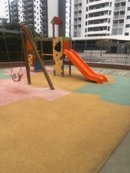 Apartamento Nuevo Con Piscina A 2 Minutos Estacion Tren Ave Zaragoza Exterior foto