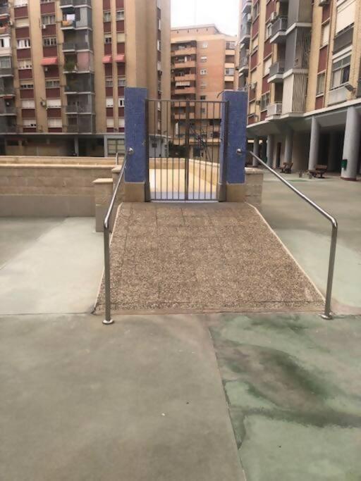 Apartamento Nuevo Con Piscina A 2 Minutos Estacion Tren Ave Zaragoza Exterior foto