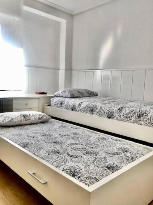Apartamento Nuevo Con Piscina A 2 Minutos Estacion Tren Ave Zaragoza Exterior foto